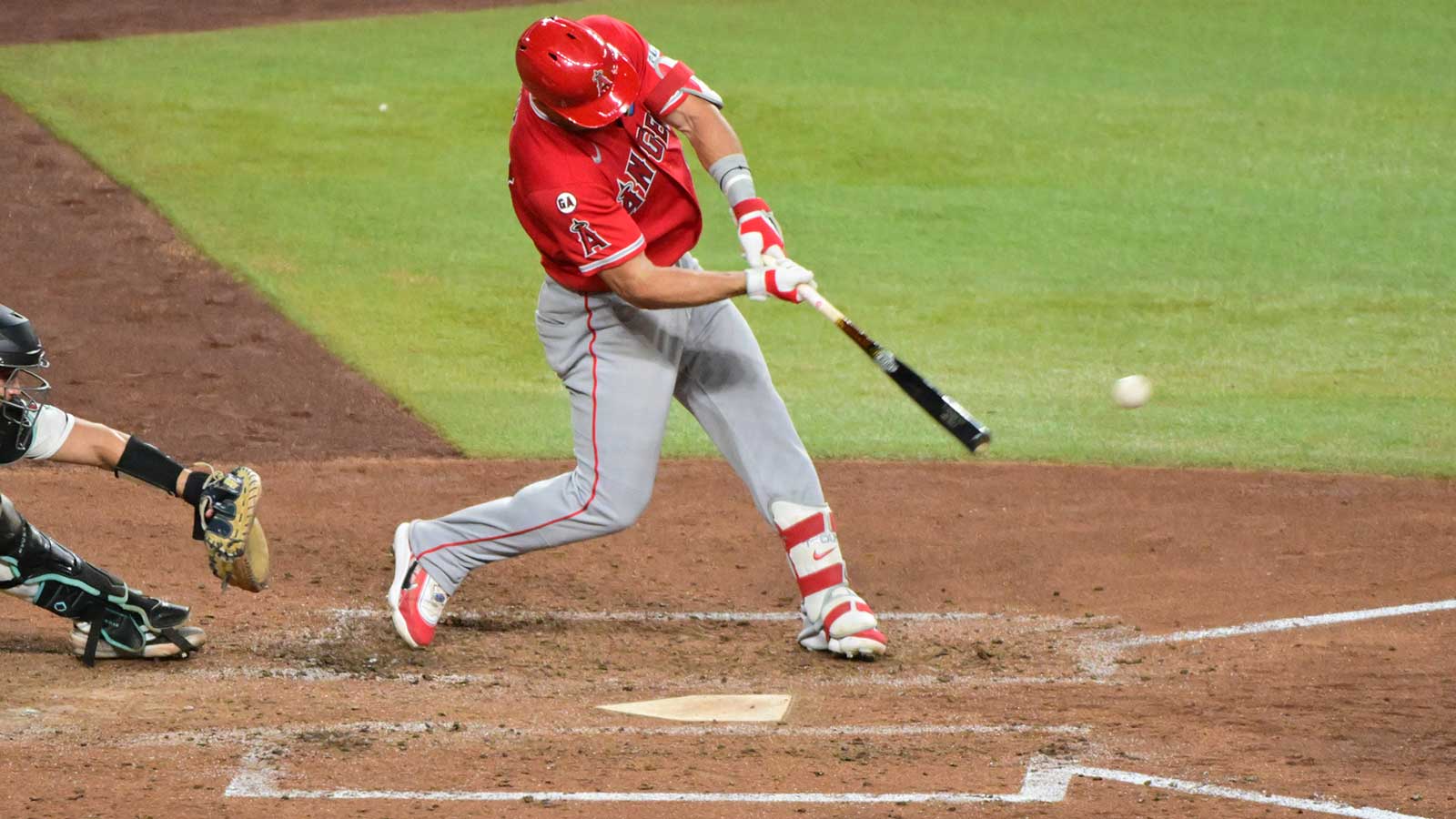 MLB rumors: Phillies trading for Mike Trout deemed 'extremely unlikely' by insider
