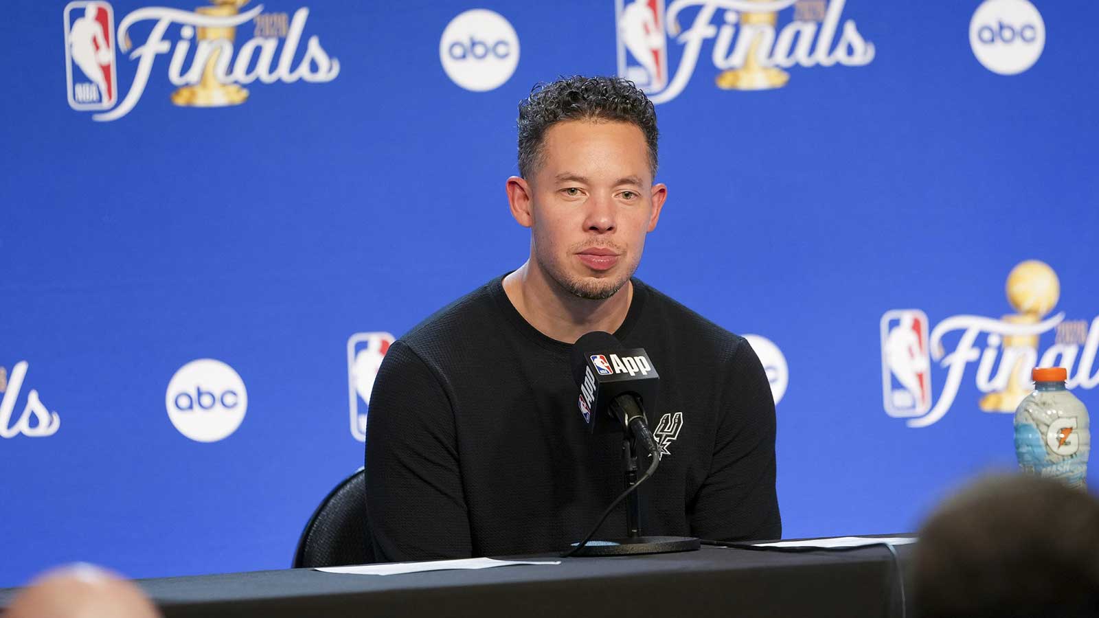 Spurs fans want Mitch Johnson fired after historic Game 4 collapse vs. Knicks