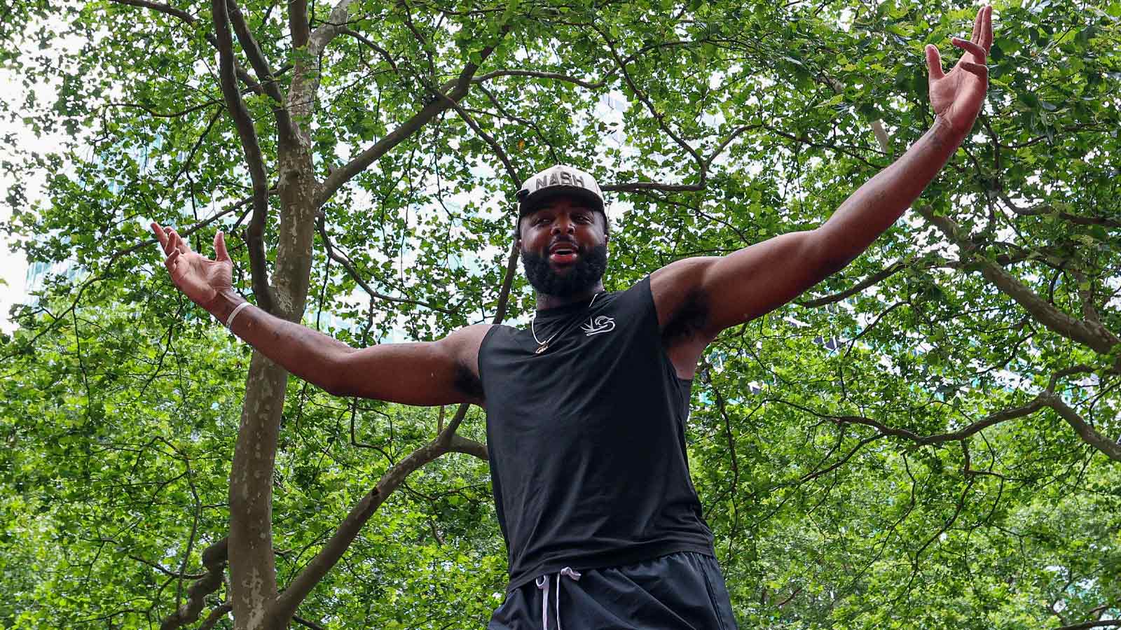 https://wp.clutchpoints.com/wp-content/uploads/2026/06/Mitchell-Robinson-1.jpg