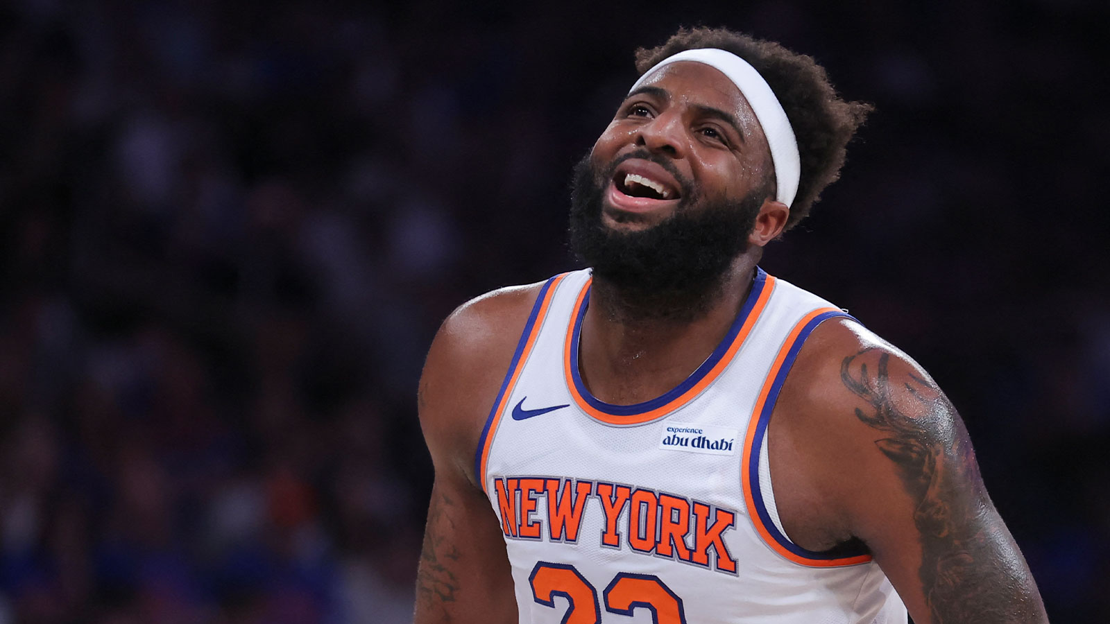 Mike Brown gives props to ‘Mitchell Robinson for Game 2 defense on Victor Wembanyama