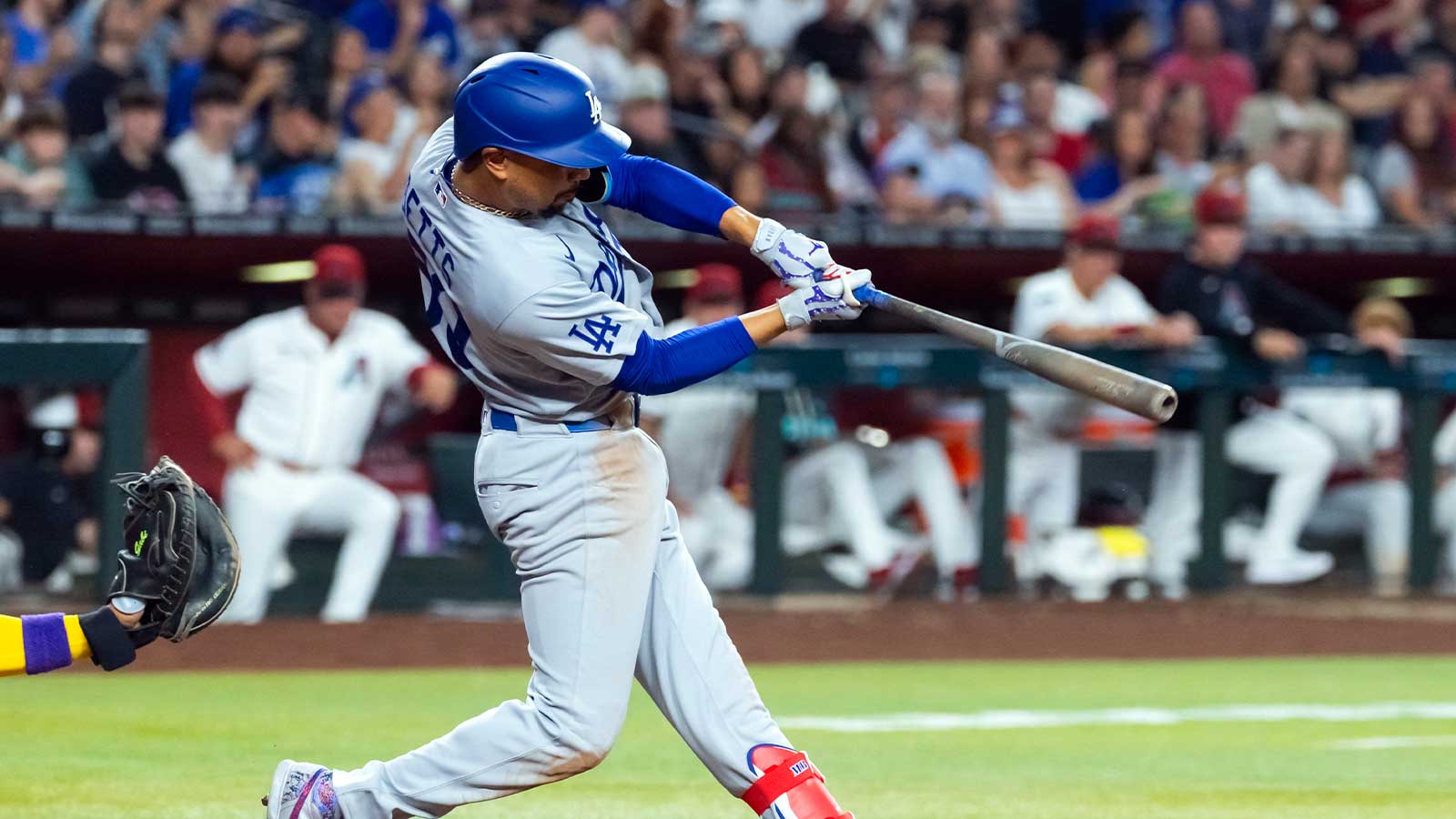 Dodgers’ Mookie Betts HR gives him milestone that’s too insane to be believed