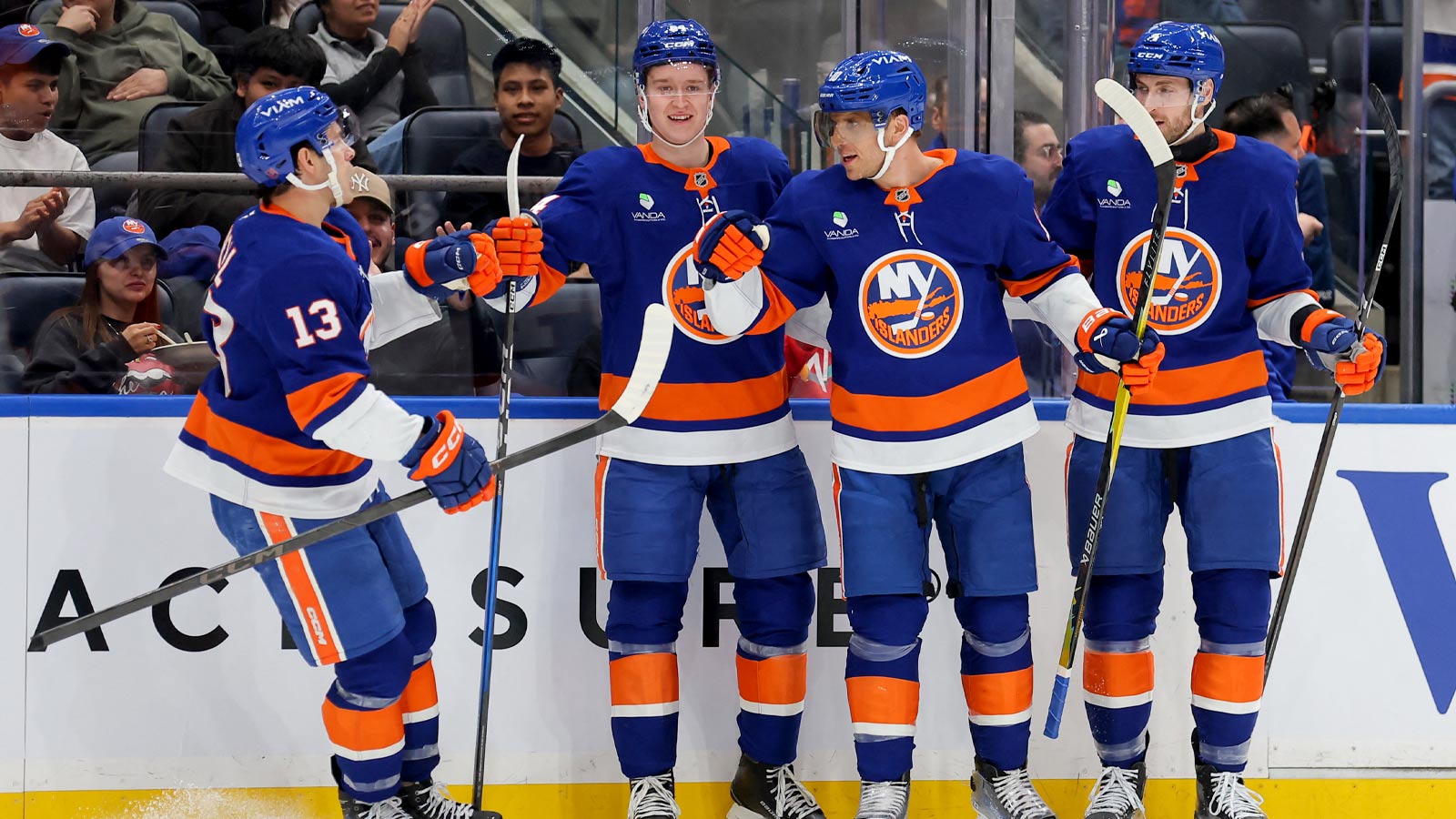 https://wp.clutchpoints.com/wp-content/uploads/2026/06/New-York-Islanders_b6da29.jpg