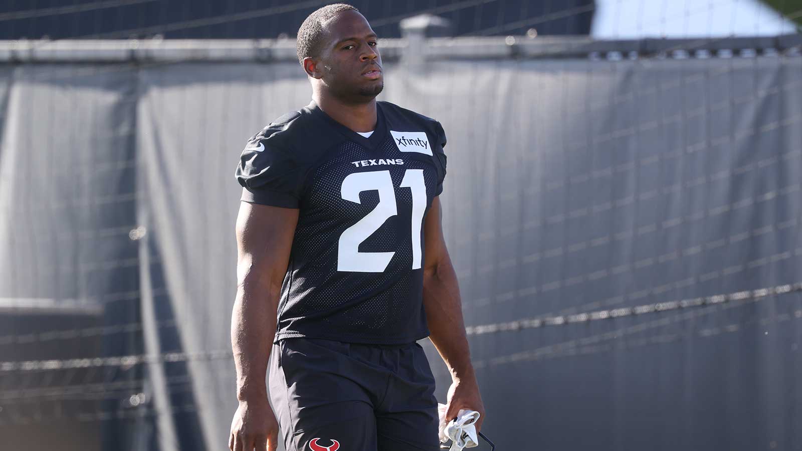 Nick Chubb offers intriguing reaction to possible Browns return