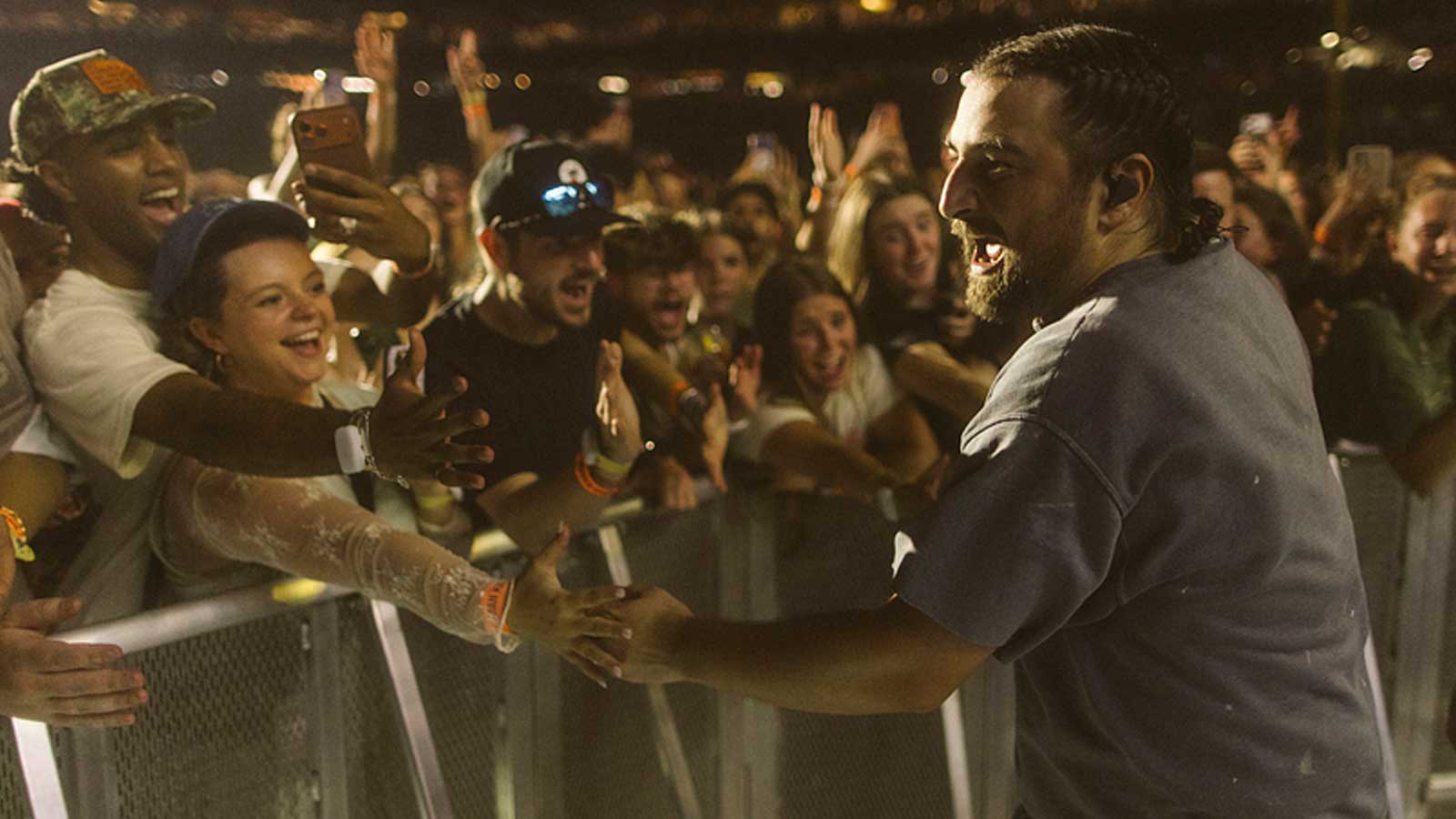 Noah Kahan with his fans on his 2026 Great Divide Tour in Philadelphia, Pennsylvania, on June 26, photo courtesy of Patrick McCormack.