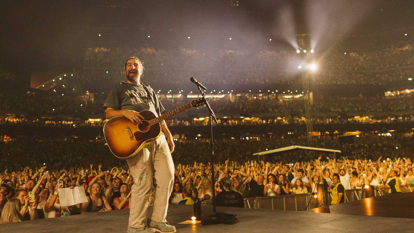 Noah Kahan’s Great Divide Tour review: Philadelphia gave all its love during epic show
