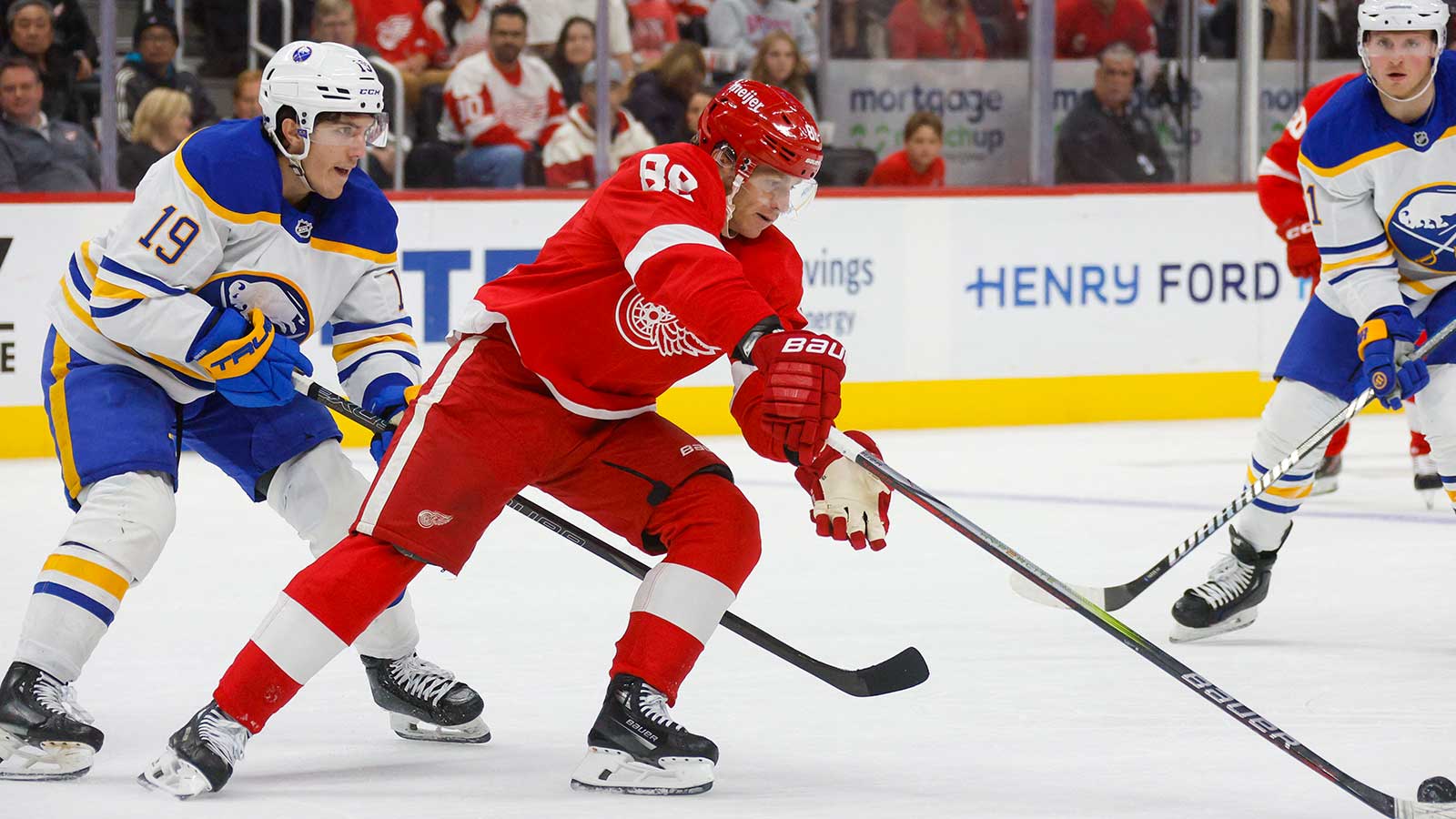 NHL rumors: Insider links Patrick Kane to Sabres if Alex Tuch doesn’t re-sign