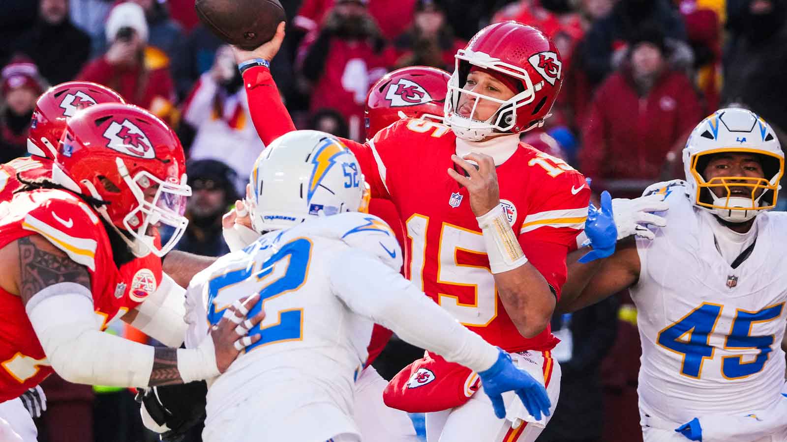 ESPN insider makes historic $30 million prediction for Chiefs' star Patrick Mahomes protector