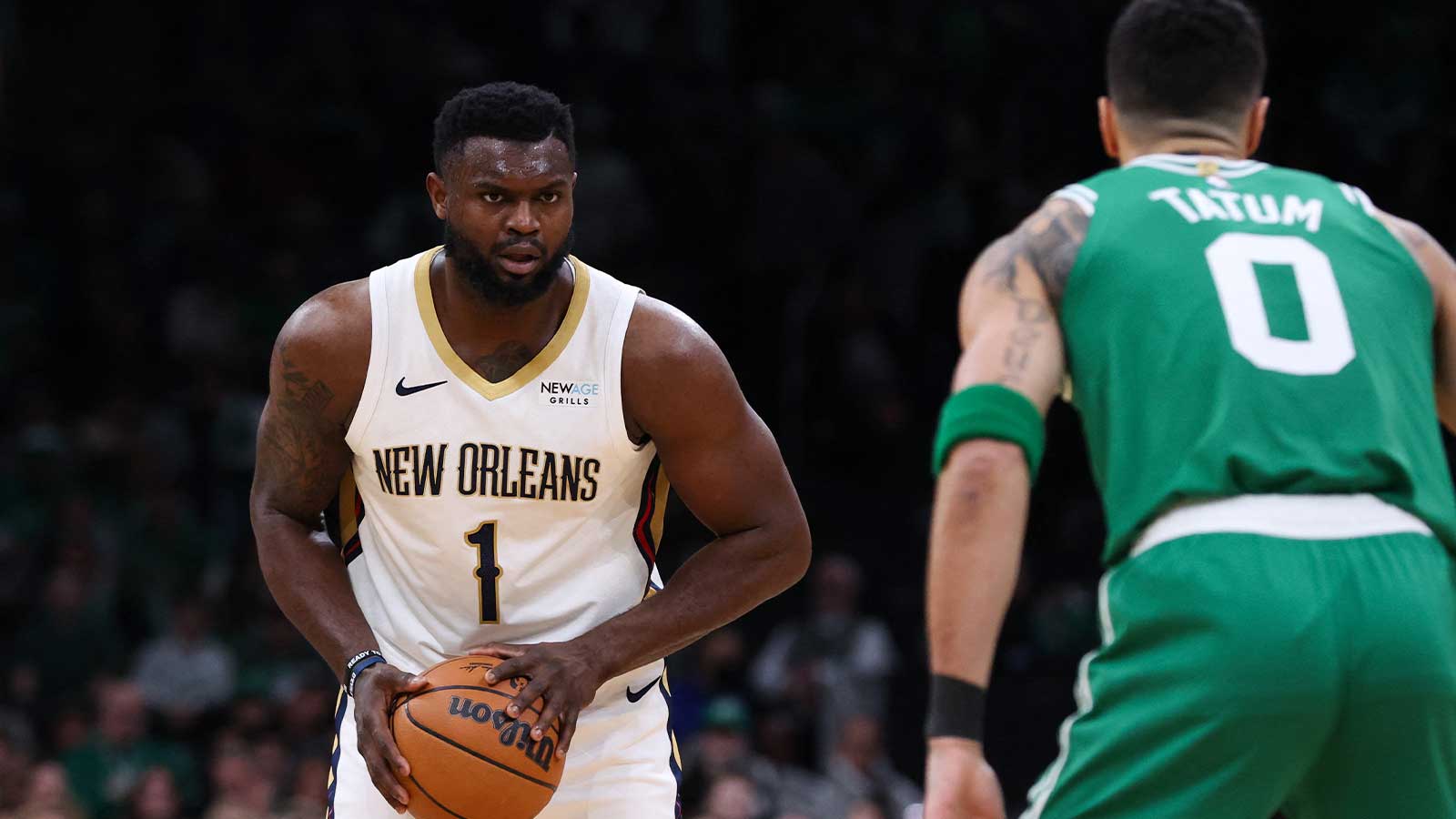 Pelicans forward Zion Williamson (1) looks to pass during the second half against the Boston Celtics at TD Garden