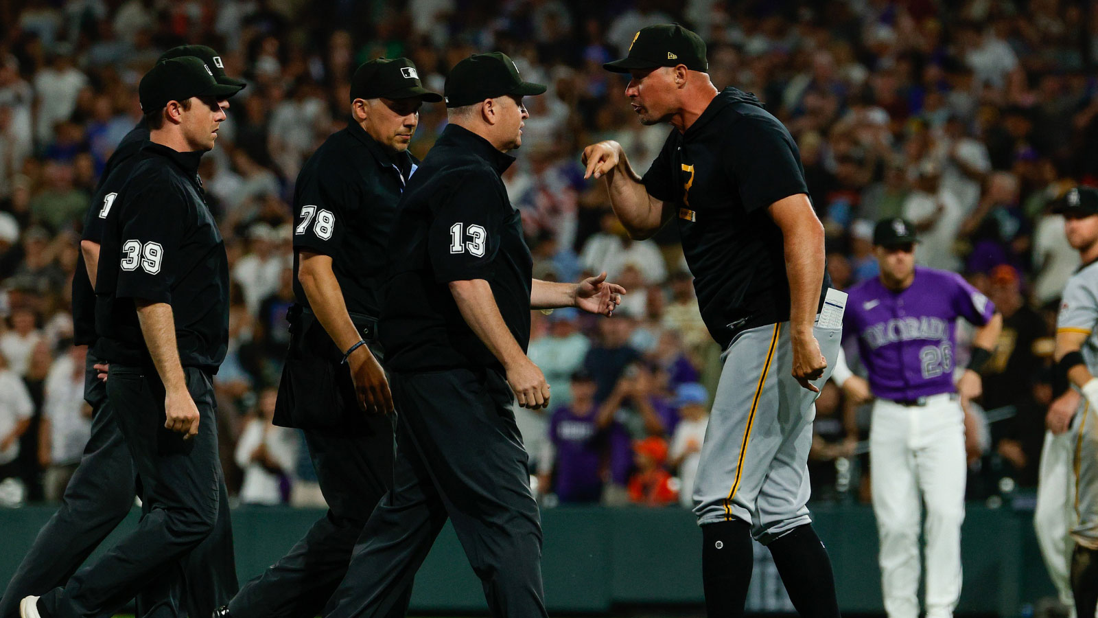 Pirates’ Don Kelly gets 100% real on controversial call that ended Rockies game