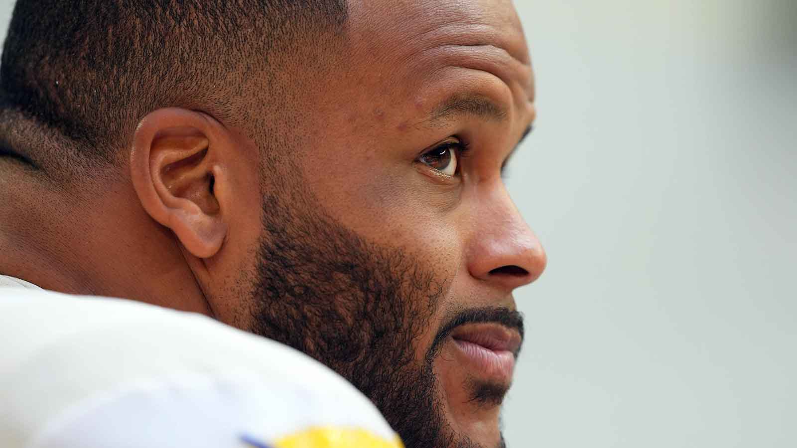 Aaron Donald ‘flirting’ with NFL comeback after Rams’ Myles Garrett trade