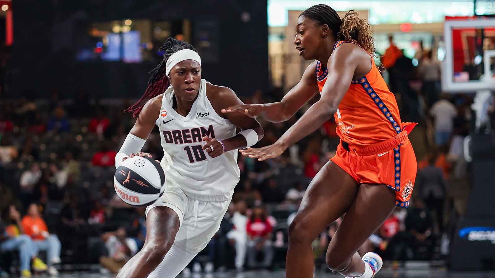 Dream star Rhyne Howard makes WNBA history with deep shot vs. Liberty