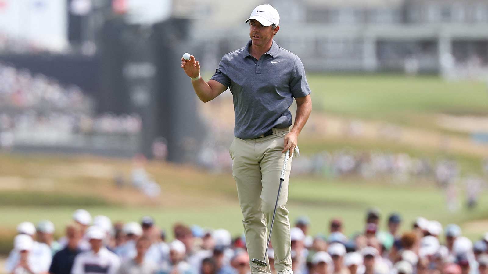 Rory McIlroy takes massive step in wrong direction on day 3 of US Open