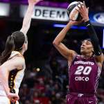 Tempo’s Sandy Brondello gets honest on Brittney Sykes’ injury vs. Fever