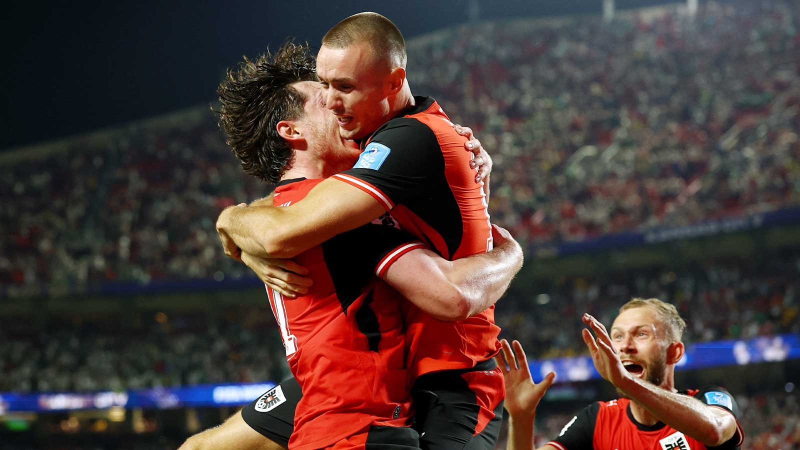 Sasa Kalajdzic goal helps Austria advance to World Cup Round of 32 after drawing with Algeria