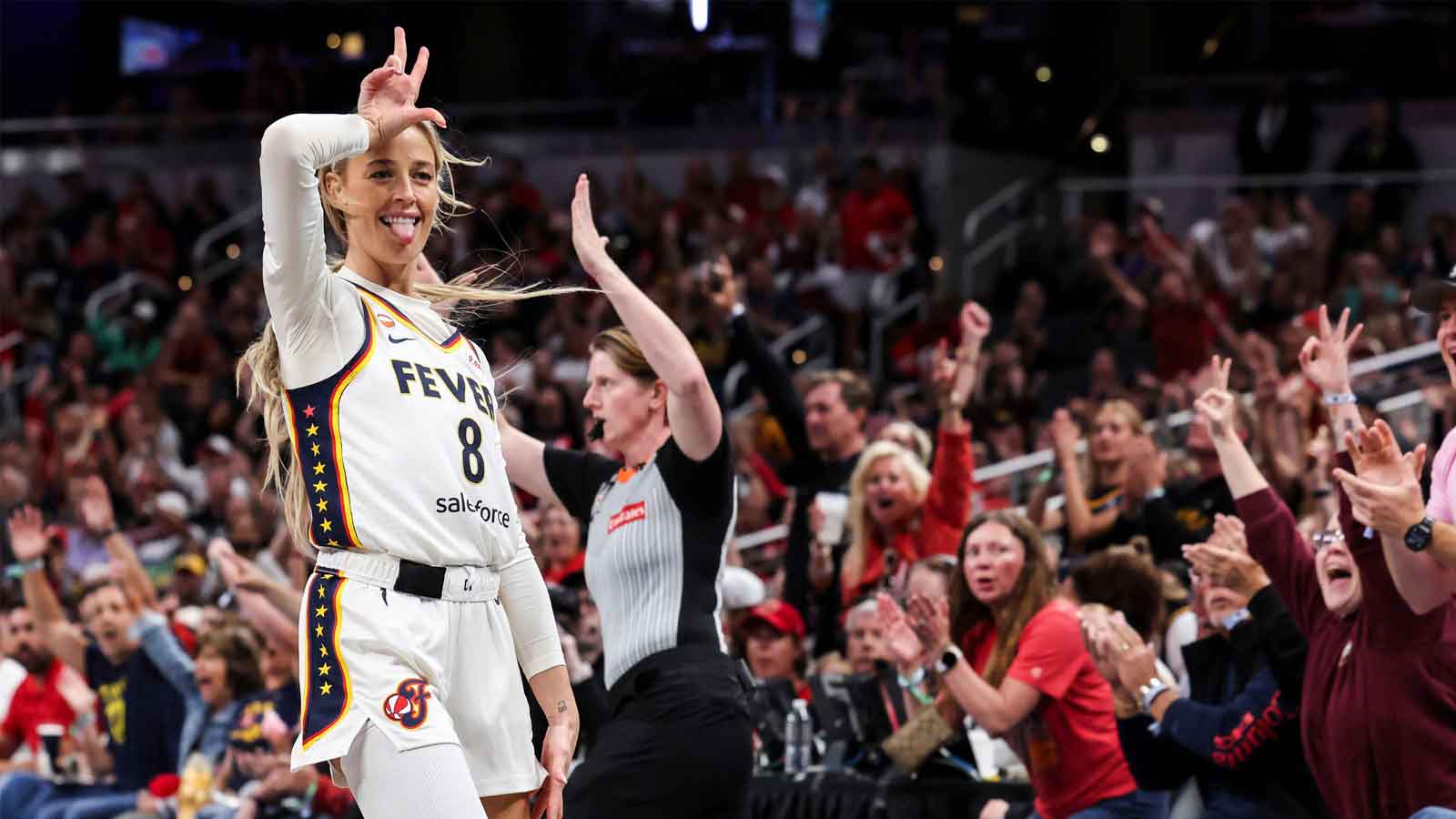 Fever guard Sophie Cunningham draws powerful praise from Kelsey Mitchell after big night