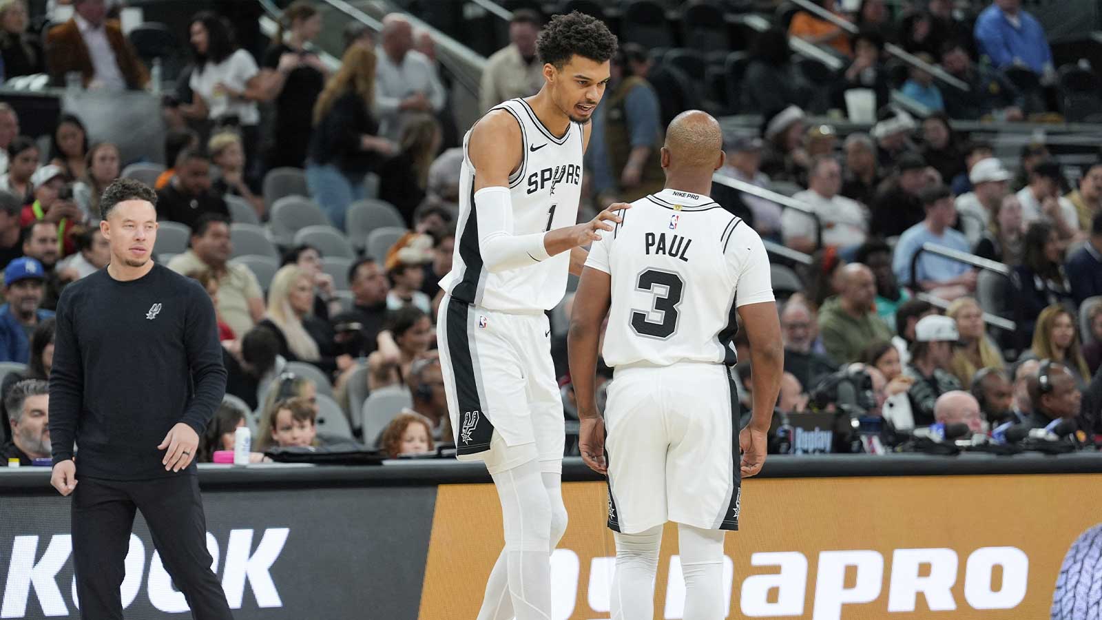 Chris Paul reveals why everyone appreciates Spurs’ Victor Wembanyama