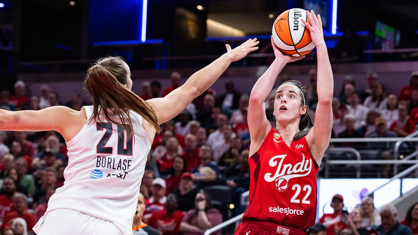 Fever’s Stephanie White breaks down 4th-quarter run without Caitlin Clark