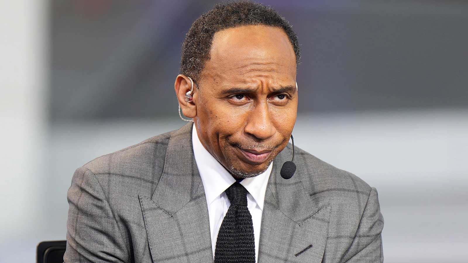 Stephen A. Smith hits Cowboys with stray after Knicks' NBA title ends 'torture'
