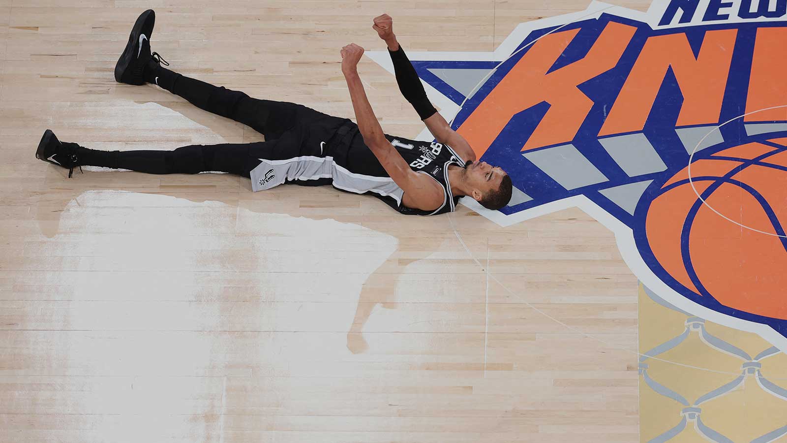 https://wp.clutchpoints.com/wp-content/uploads/2026/06/Victor-Wembanyama-joins-Kobe-Magic-in-elite-NBA-Finals-club.jpg