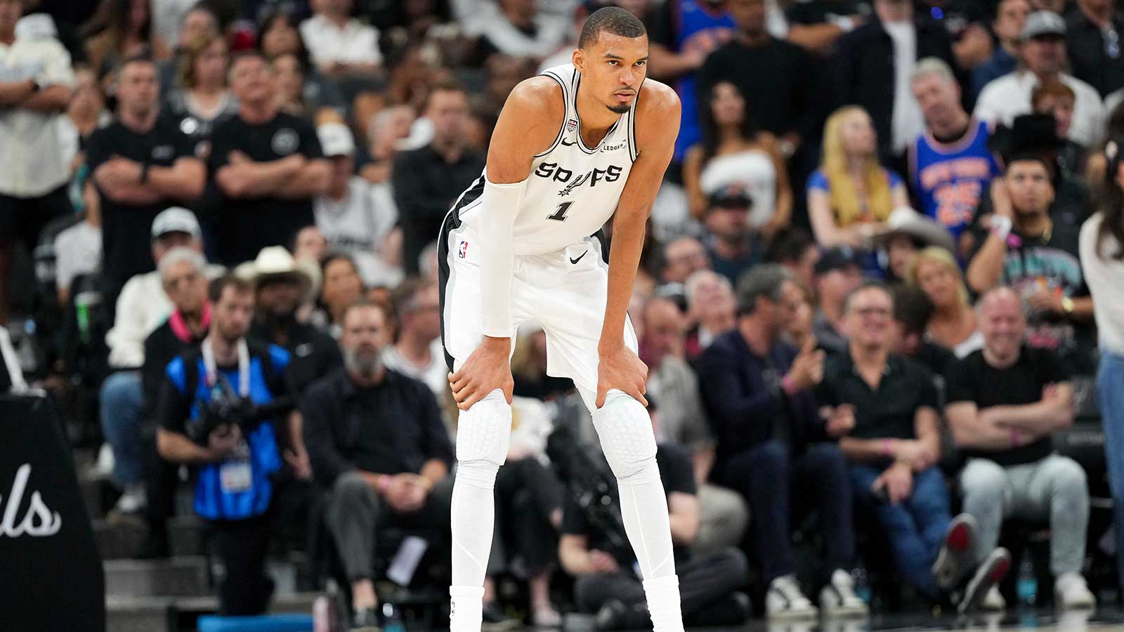 Spurs star Victor Wembanyama’s hilariously awkward mic drop to end NBA Finals presser