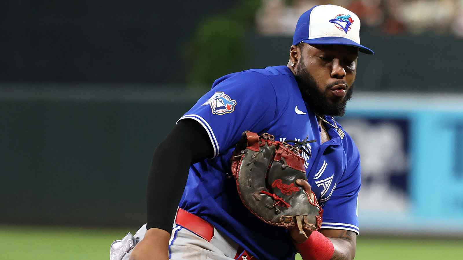 Vladimir Guerrero Jr. savagely trolls Ronald Acuna Jr. after double