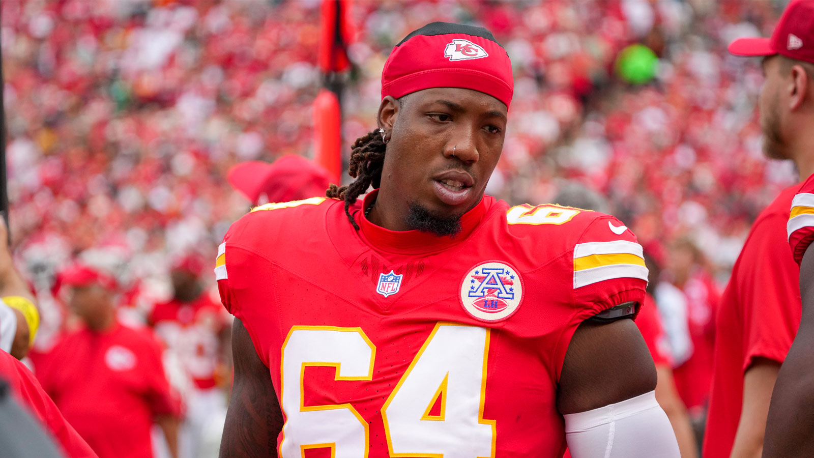 Chiefs trade offensive tackle to Falcons amid OTAs