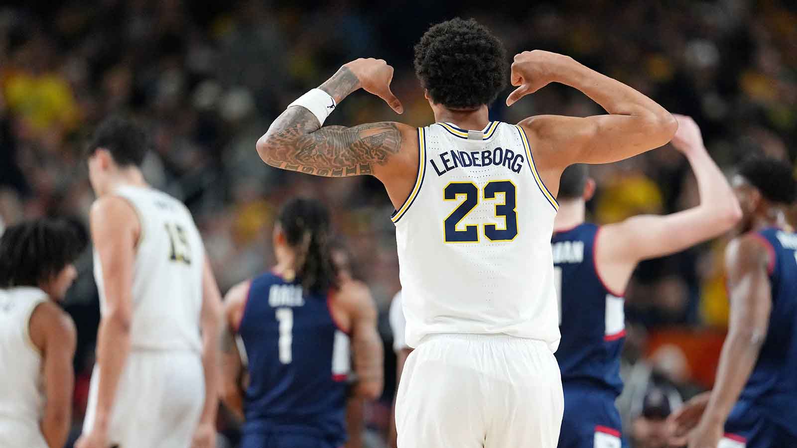Warriors rookie Yaxel Lendeborg credits mom for extra chip on his shoulder