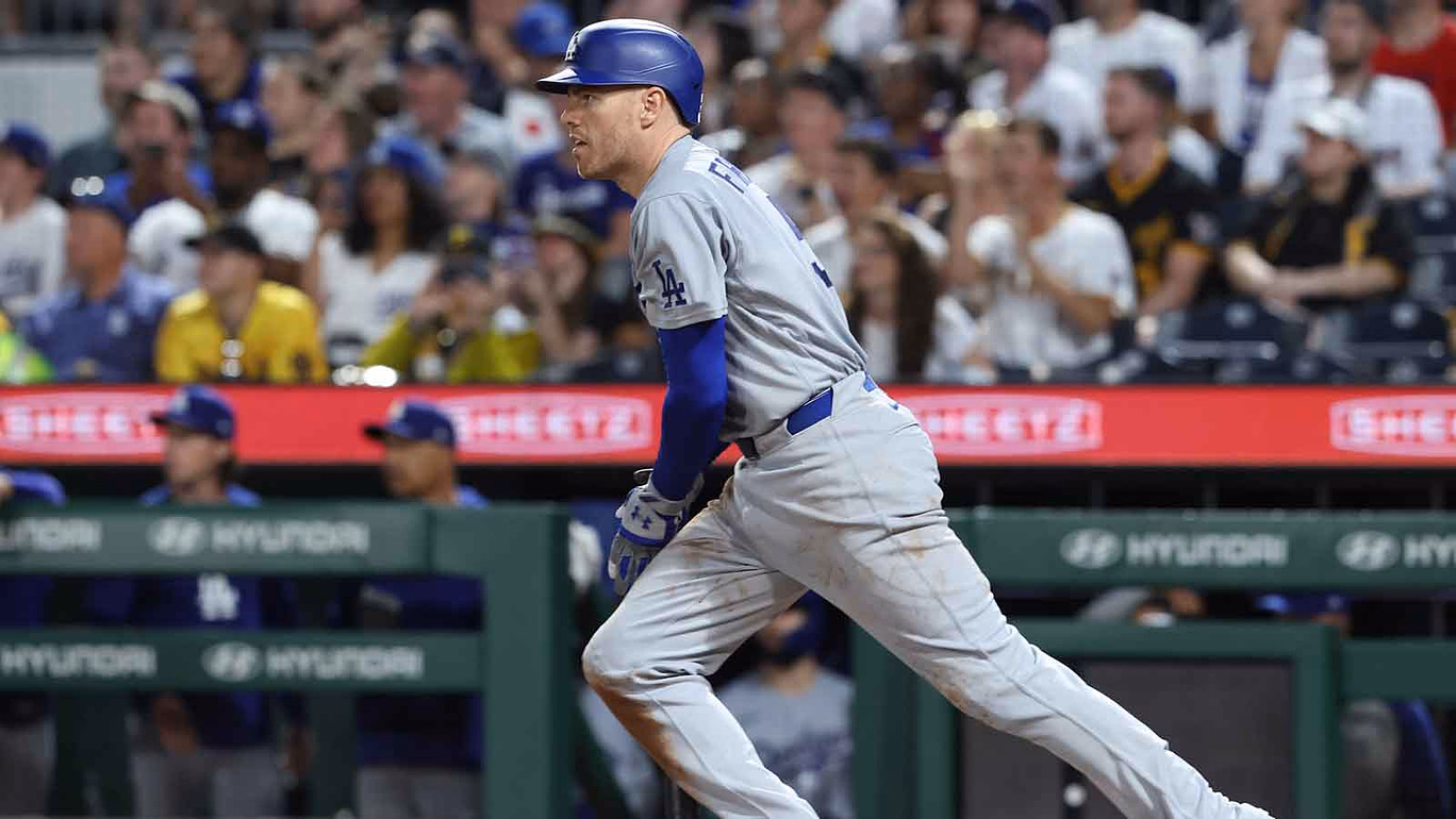 Dodgers superstar Freddie Freeman gives touching speech after making history against Pirates