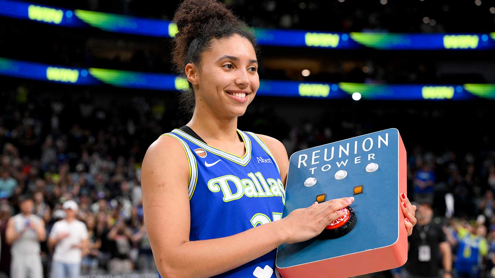 Wings news: Azzi Fudd enters rare territory with historic 40-40 feat