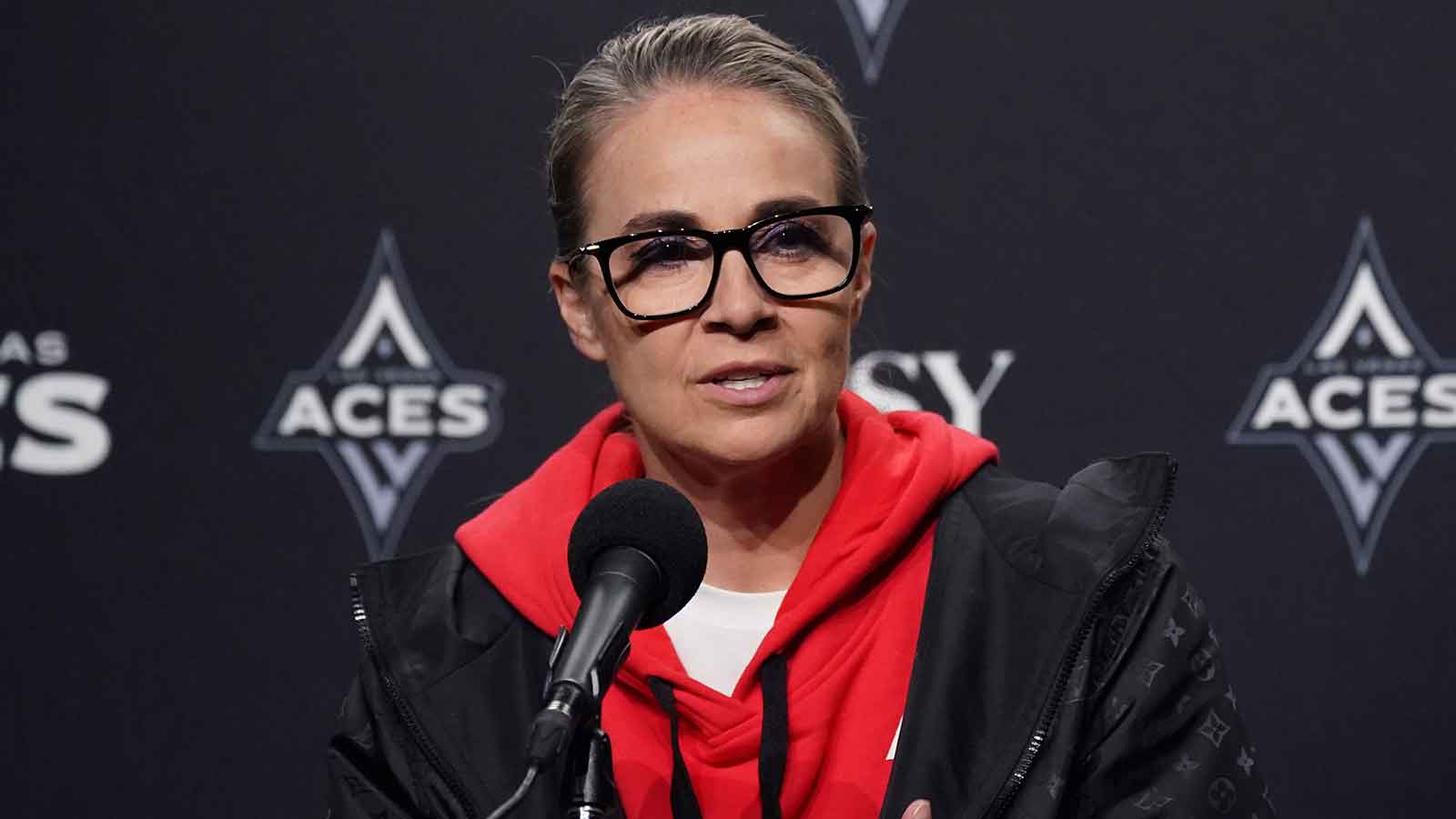 https://wp.clutchpoints.com/wp-content/uploads/2026/07/Becky-Hammon-speaks-up-on-Sandy-Brondellos-unfortunate-situation.jpg