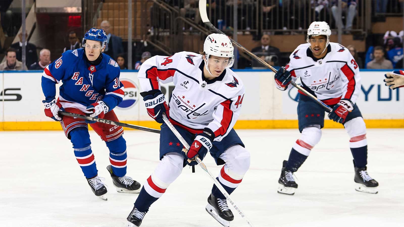 Capitals’ Cole Hutson nails hole-in-one ahead of highly-anticipated rookie season