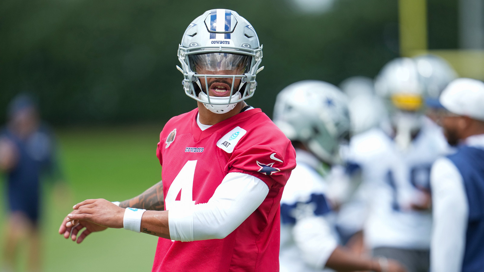https://wp.clutchpoints.com/wp-content/uploads/2026/07/Dak-Prescott-stretches-during-practice.jpg
