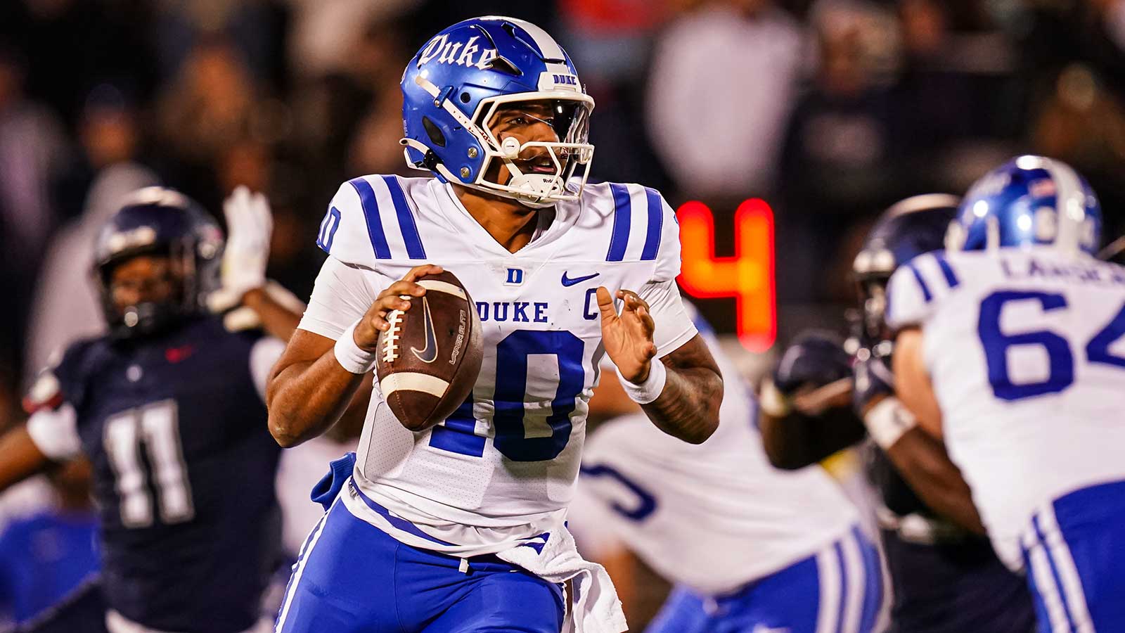 Duke Blue Devils quarterback Darian Mensah (10) throws a pass against the UConn Huskies in the second half at Pratt & Whitney Stadium at Rentschler Field.