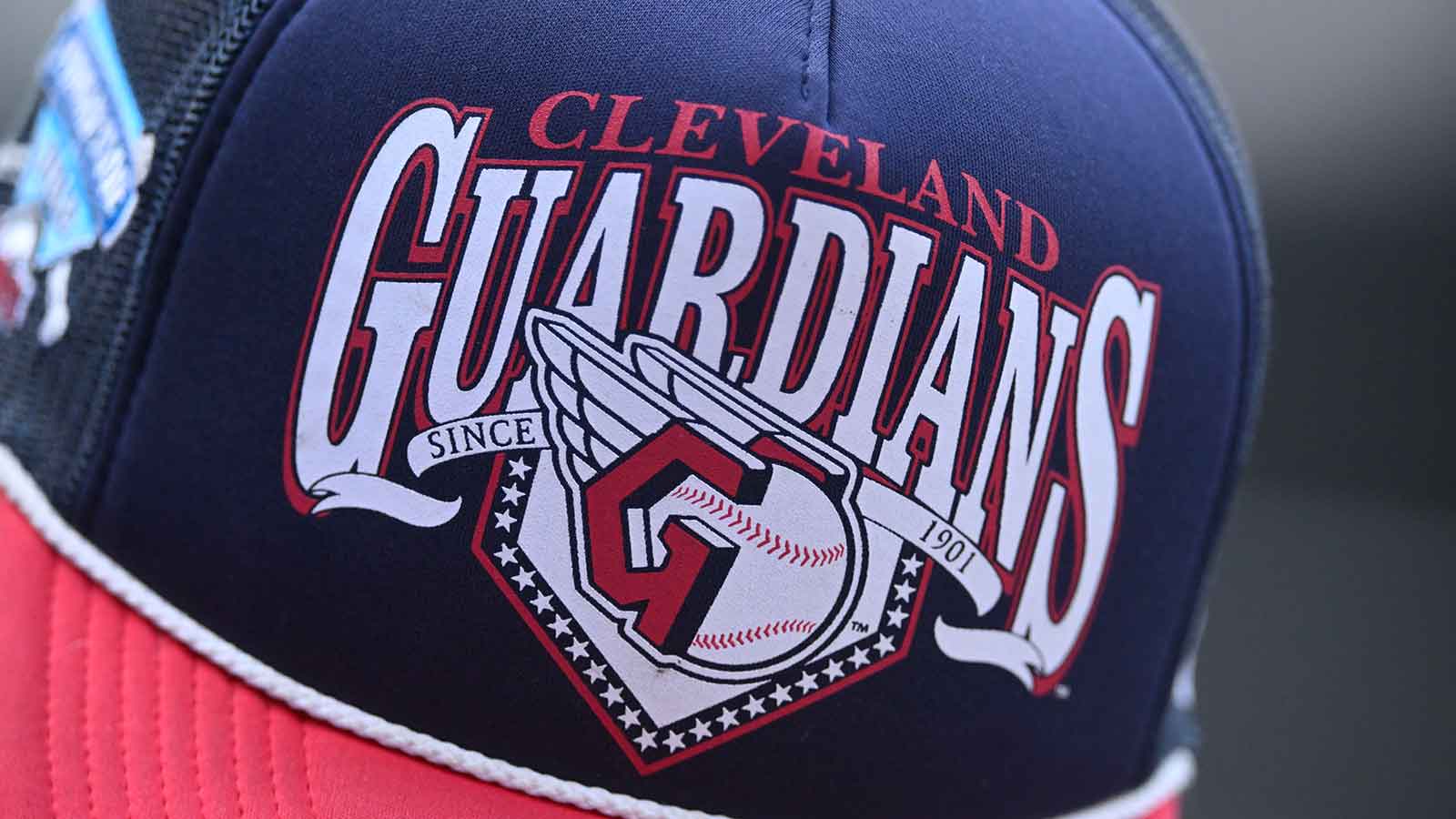 https://wp.clutchpoints.com/wp-content/uploads/2026/07/Guardians-must-finally-pull-trigger-on-this-Luis-Arraez-trade-with-Giants.jpg