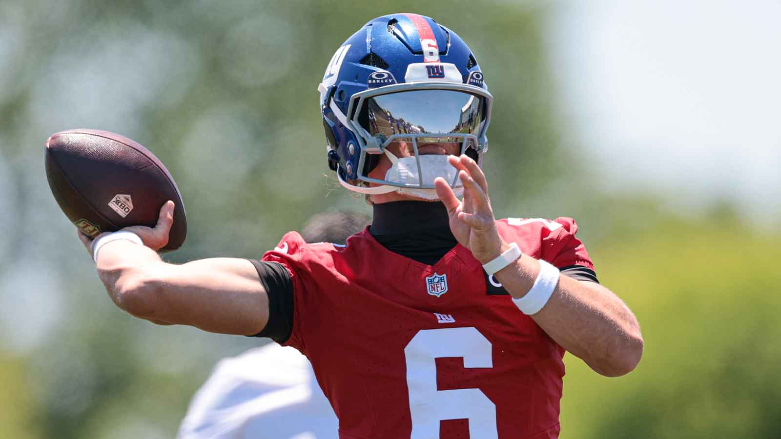 Giants make final decision on playing Jaxson Dart vs. Jets