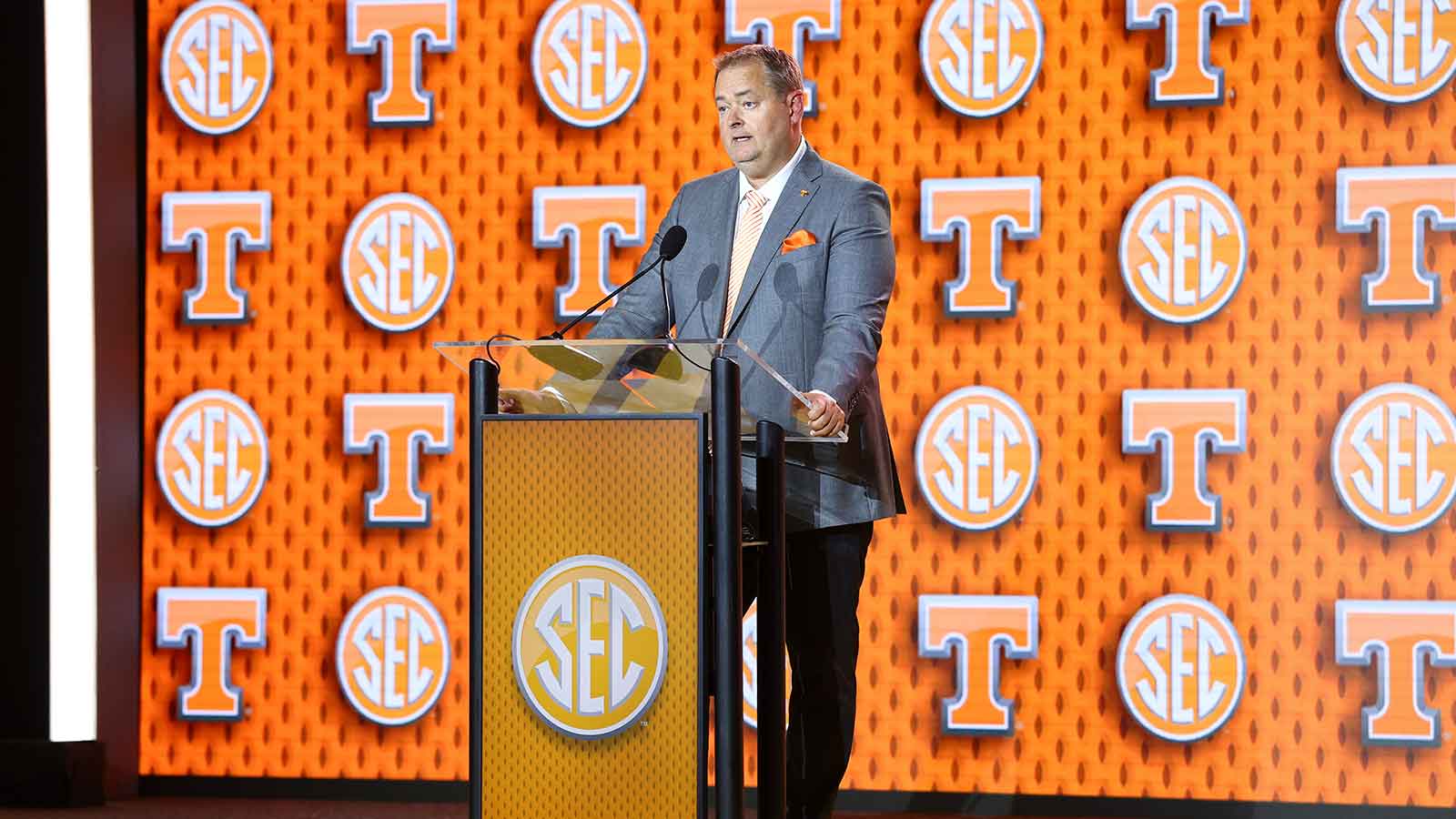Tennessee football getting key LB back for Georgia Tech clash after suspension