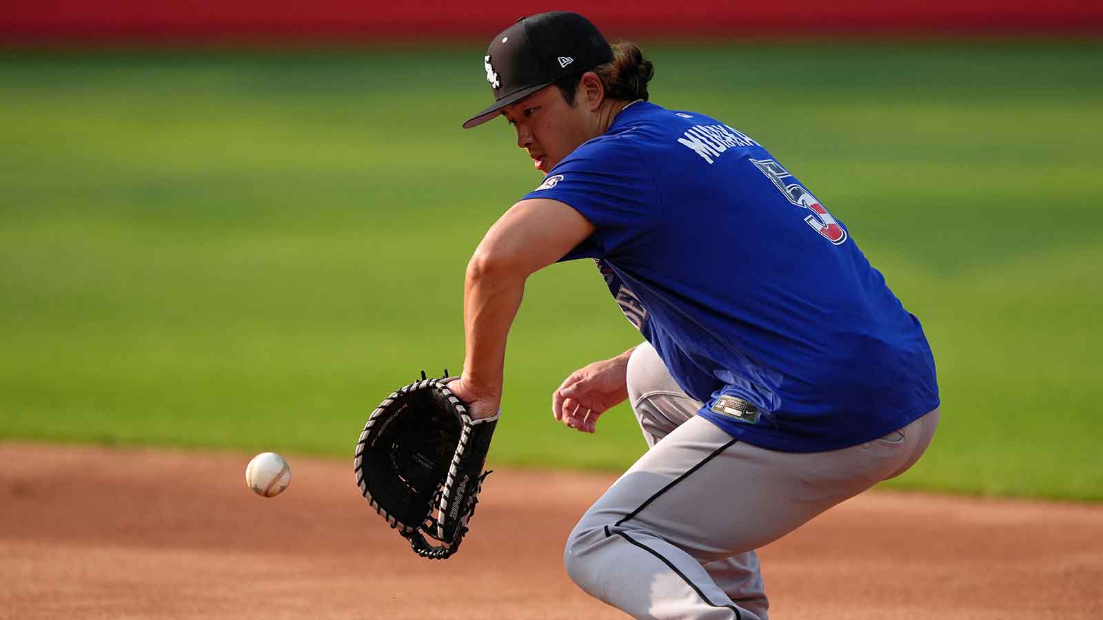 https://wp.clutchpoints.com/wp-content/uploads/2026/07/Jul-14-2026-Philadelphia-Pennsylvania-USA-Chicago-White-Sox-third-baseman-Munetaka-Murakami-5-practices-before-the-All-Star-Game-at-Citizens-Bank-Park.jpg