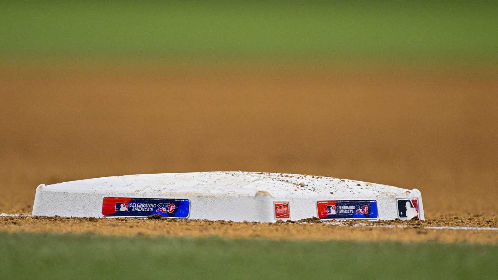 Red Sox, Tigers suddenly facing extremely difficult trade deadline decisions