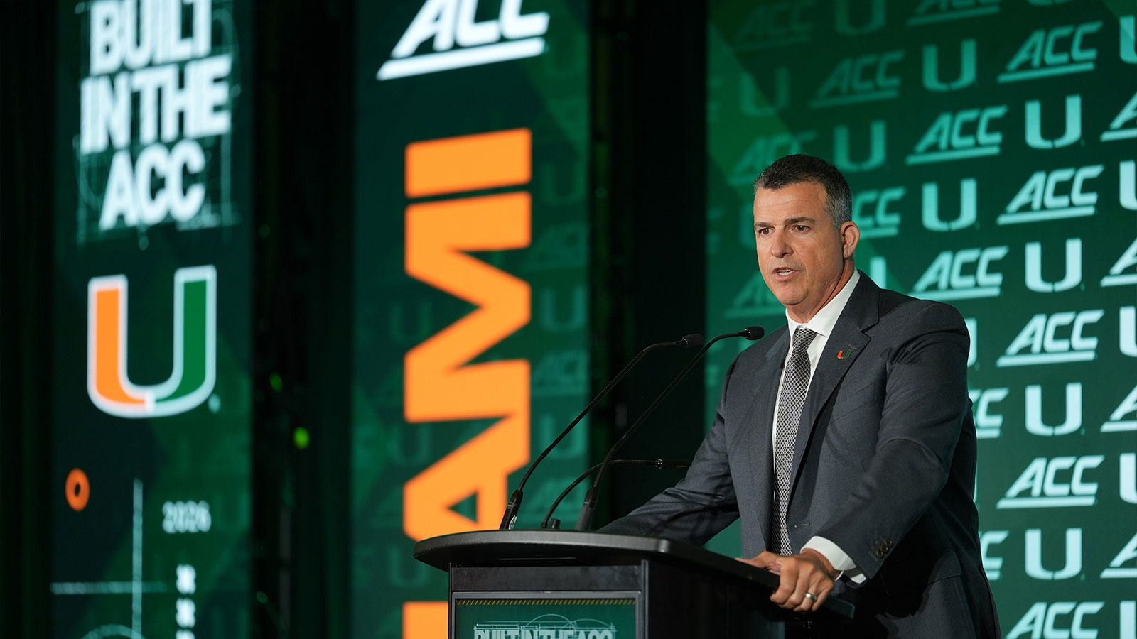 The ‘2 peas in a pod’ best friend duo looking to get Miami football over national title hump