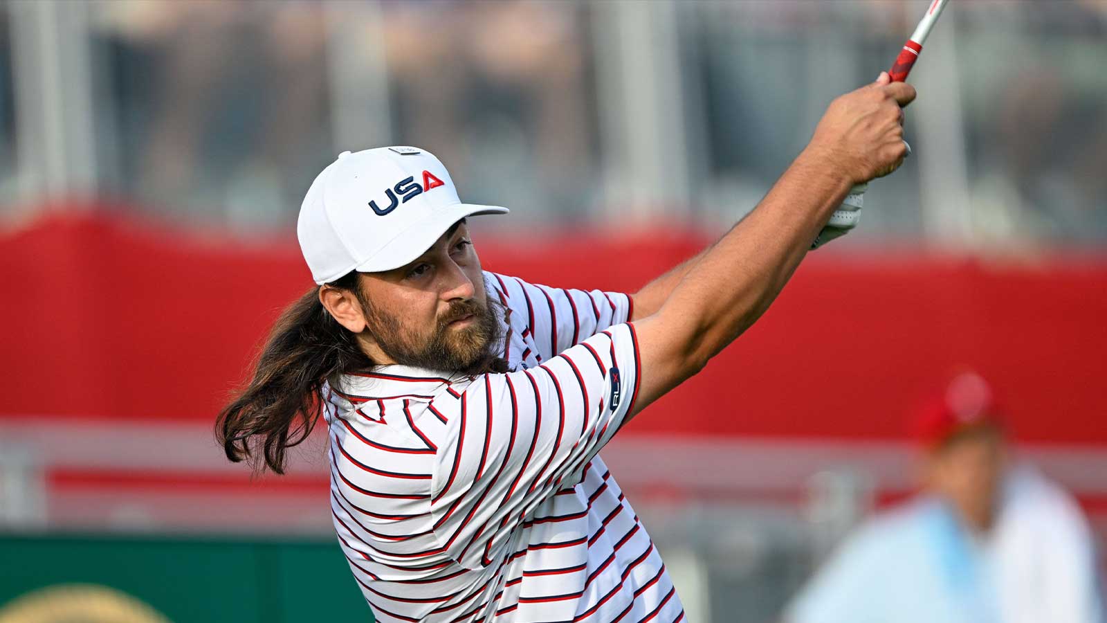 https://wp.clutchpoints.com/wp-content/uploads/2026/07/Noah-Kahan-at-Ryder-Cup.jpg
