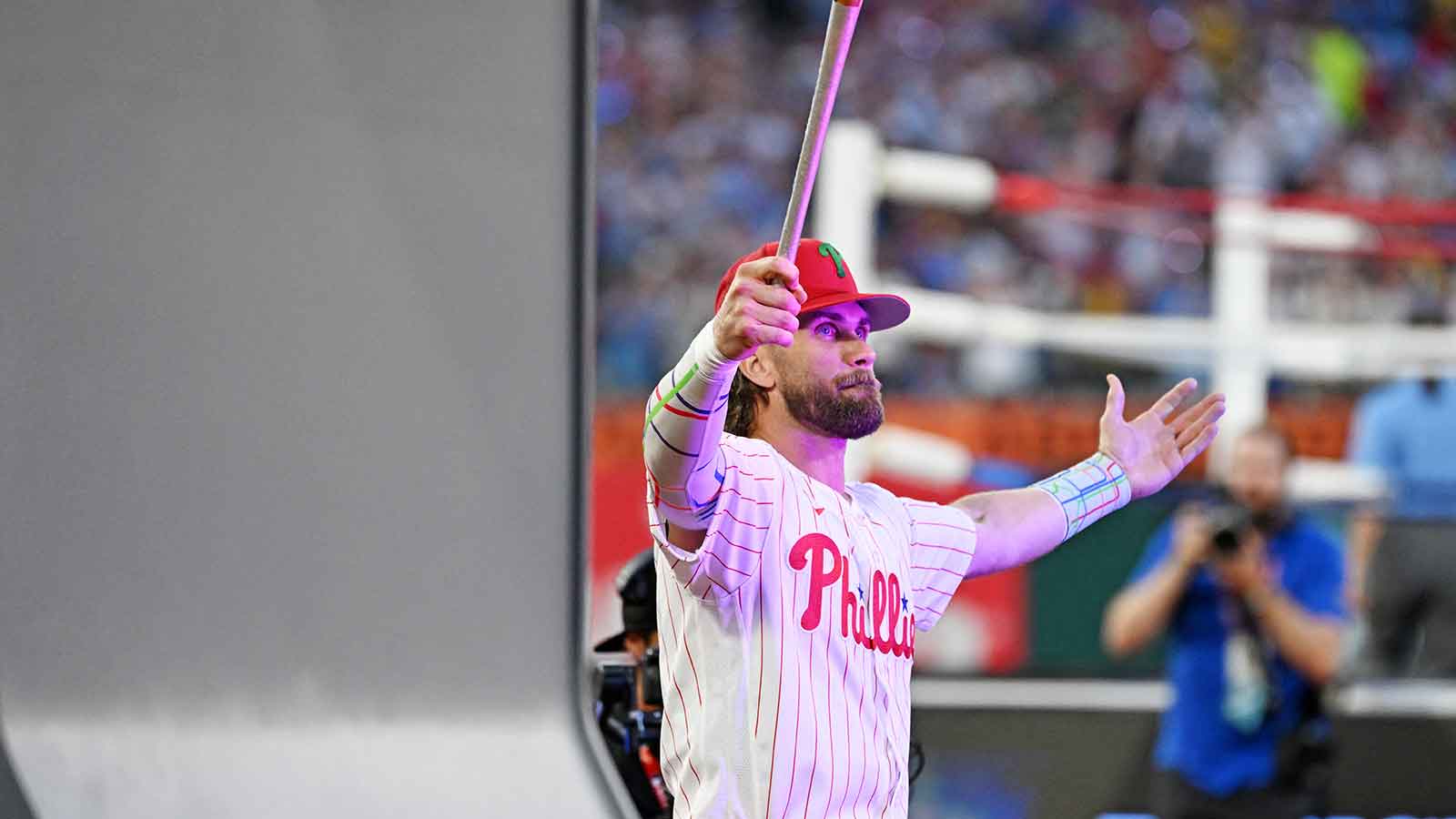 https://wp.clutchpoints.com/wp-content/uploads/2026/07/Phillies-first-baseman-Bryce-Harper-3-reacts-with-fans.jpg