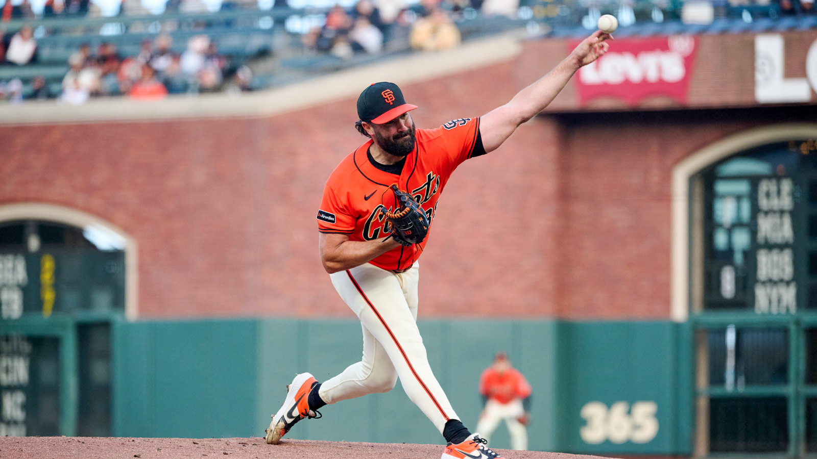 Padres come out of nowhere to make Robbie Ray trade with Giants