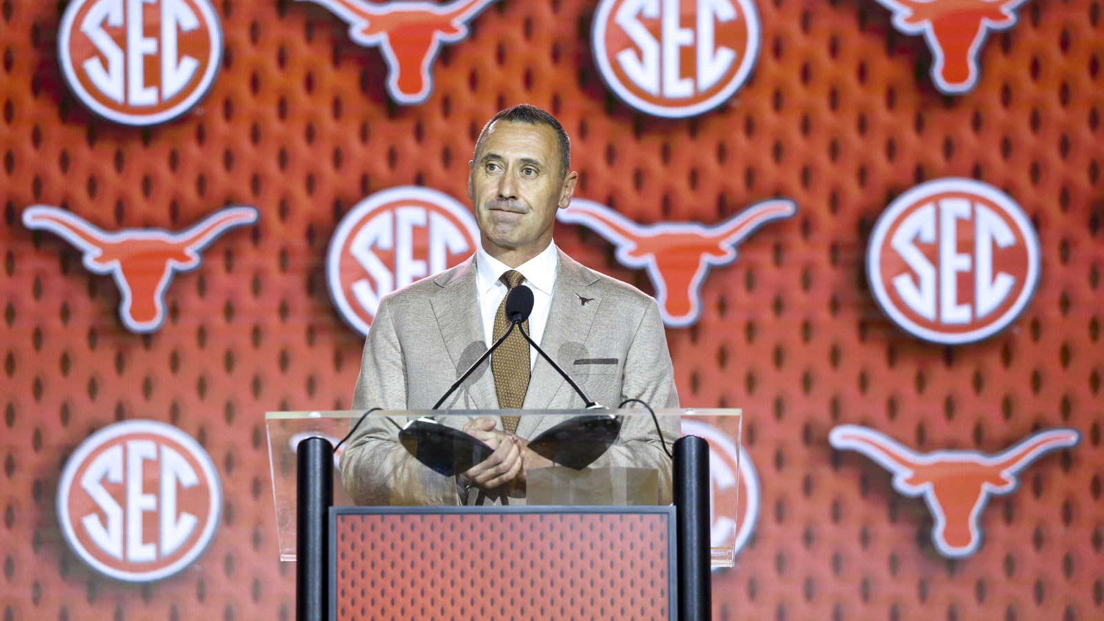 Texas HC Steve Sarkisian reveals what ‘shocked' him most about Michigan's Clockgate win over WMU