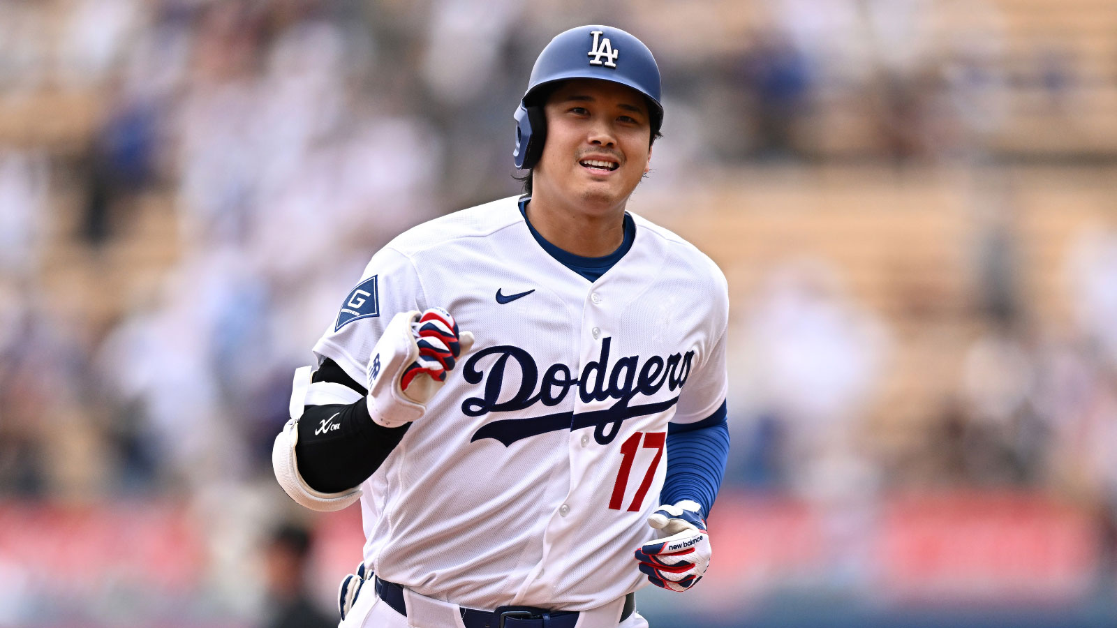 Dodgers news: Rare Shohei Ohtani autographed cleats set to make