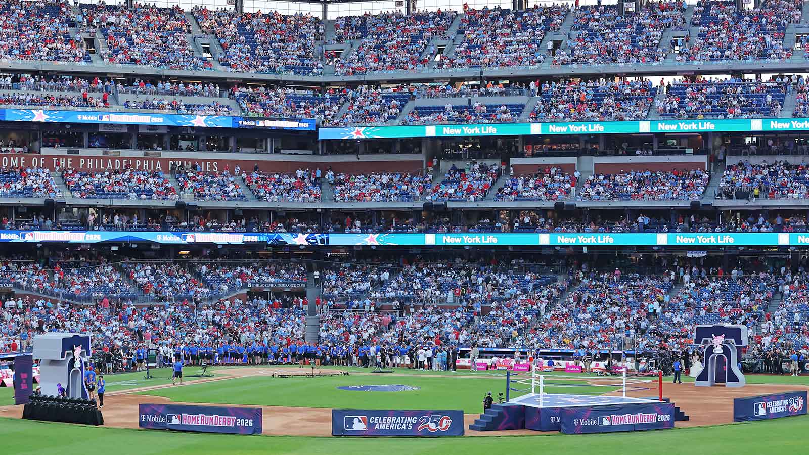 Teen booed by Philly crowd at Home Run Derby calls it ‘an honor'