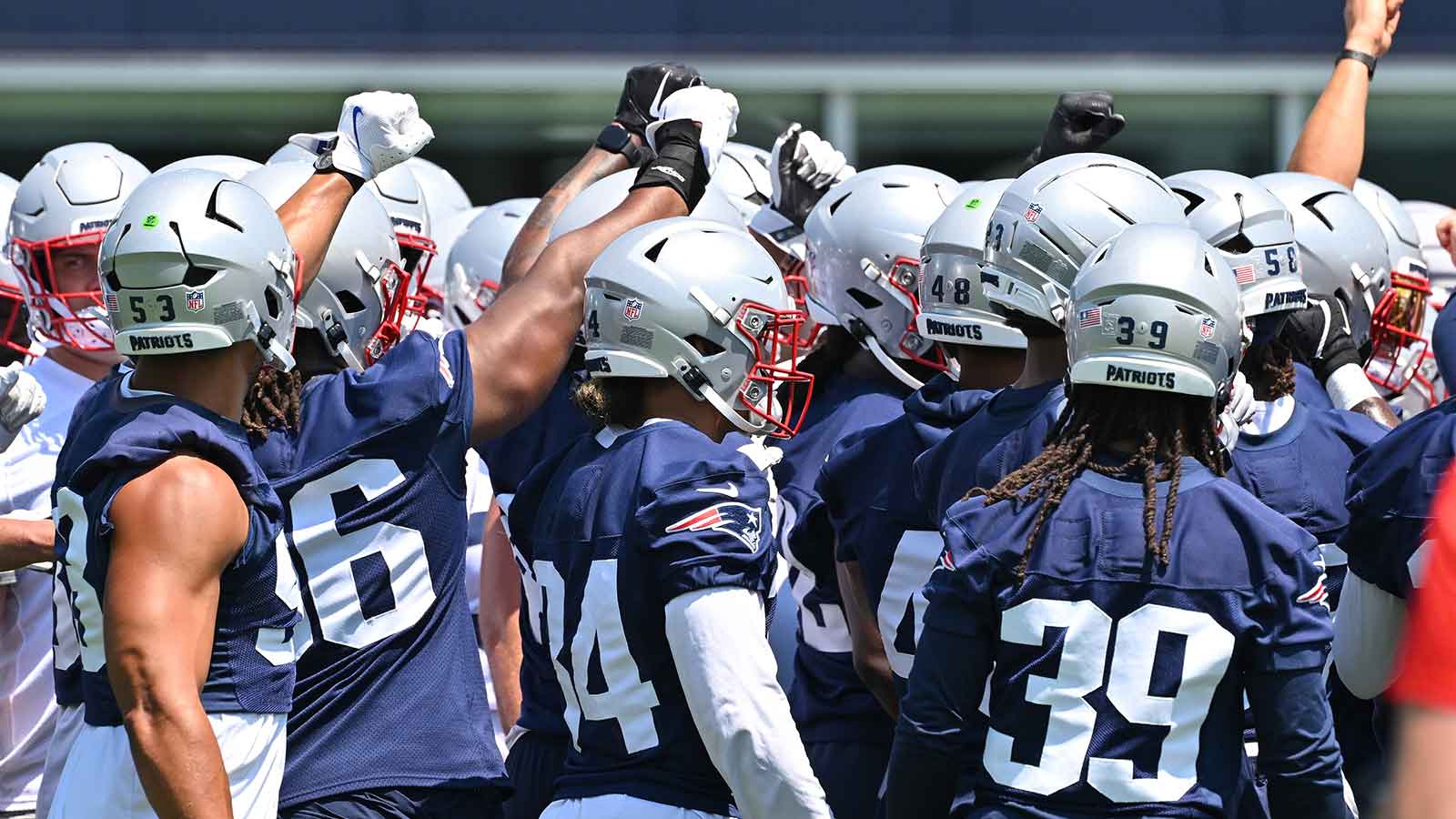 3 biggest Patriots training camp battles to watch of 2026 NFL season