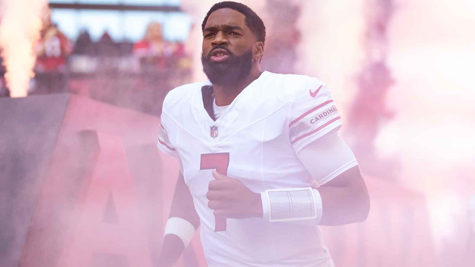 Arizona Cardinals quarterback Jacoby Brissett (7) against the Atlanta Falcons at State Farm Stadium.
