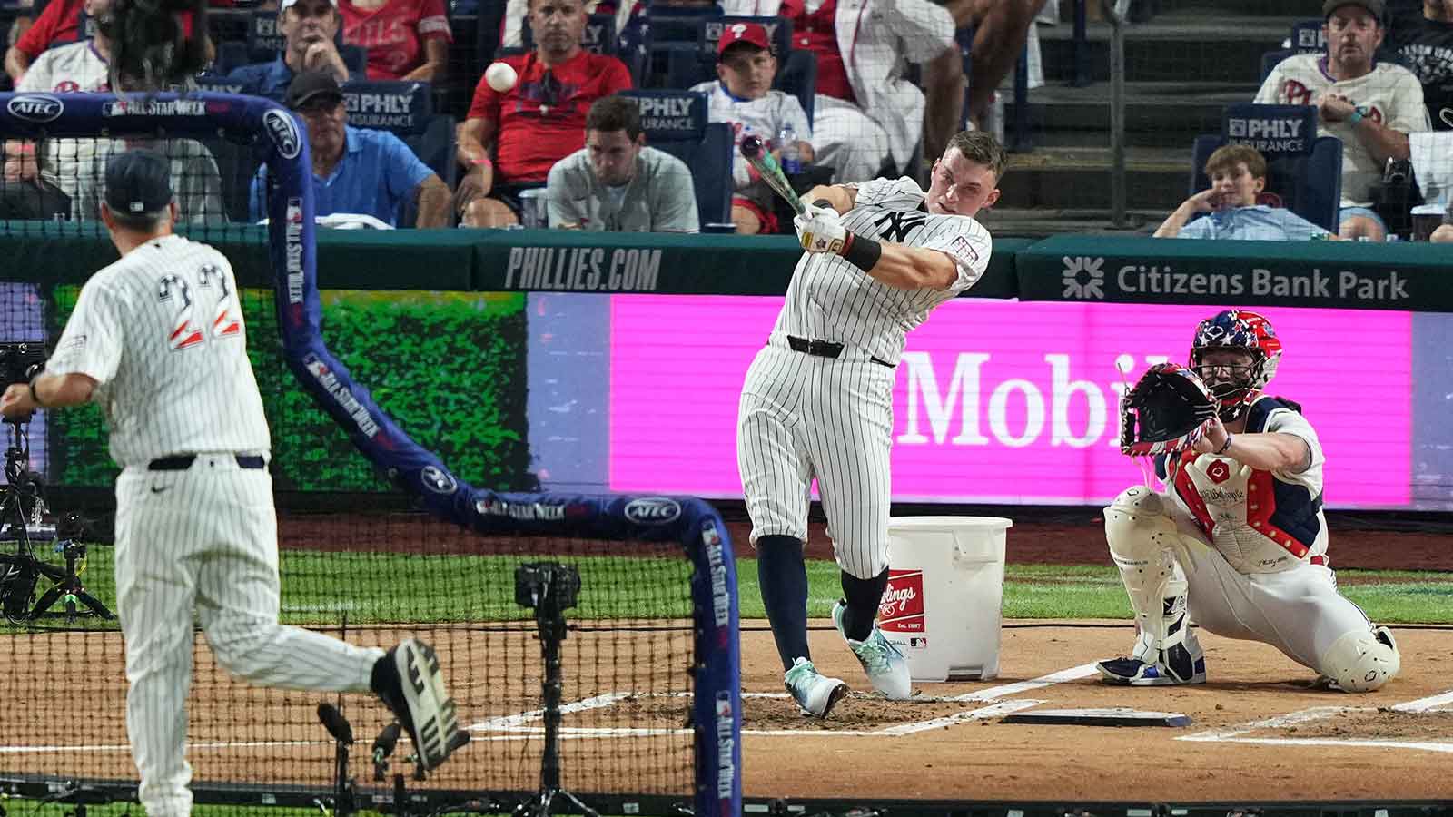 https://wp.clutchpoints.com/wp-content/uploads/2026/07/Yankees-infielder-Ben-Rice-22-bats.jpg