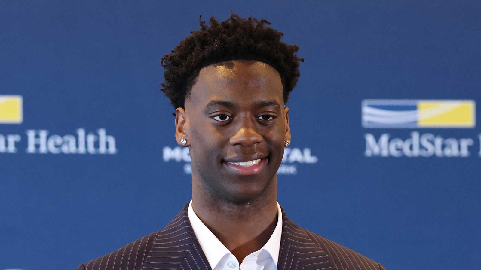 Wizards’ AJ Dybantsa’s hilarious response to trade request question from fan