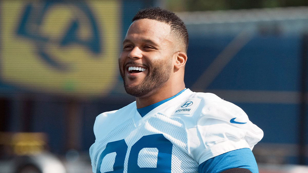 Rams warning to QBs amid Aaron Donald’s return goes viral